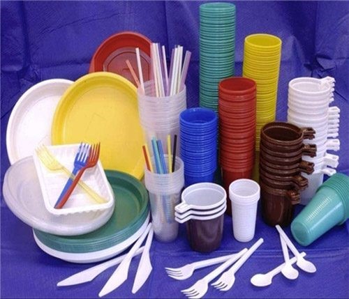 ظروف پلاستیکی چگونه تولید می شوند؟2